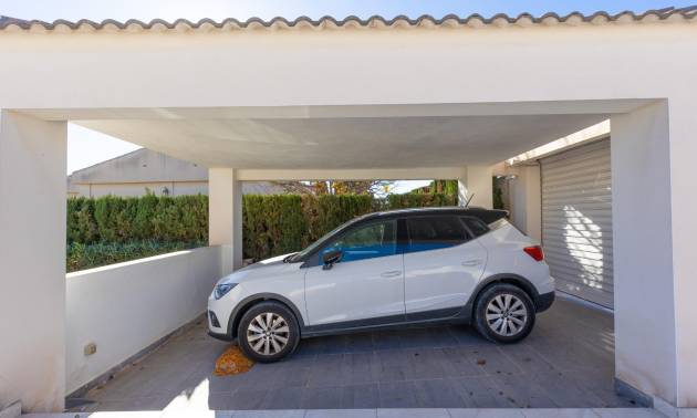 Sale - Villa - Torrevieja - El chaparral