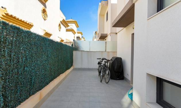 Bestaande woningen - Villa - Torrevieja - Sector 25