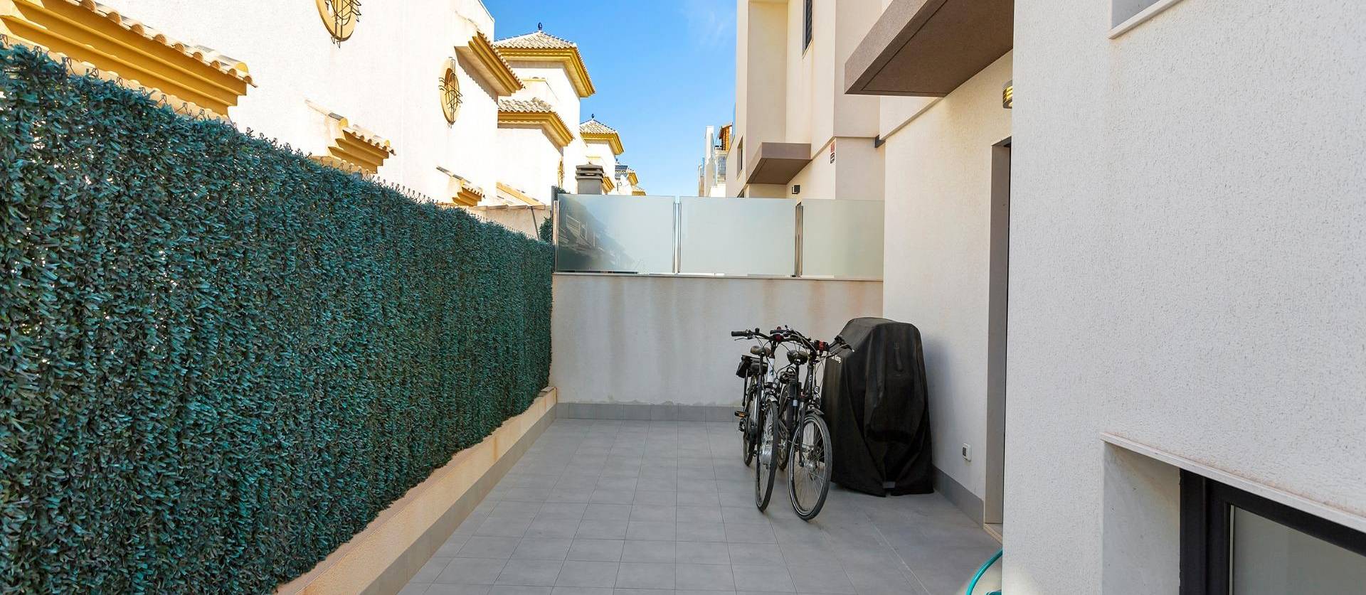 Bestaande woningen - Villa - Torrevieja - Sector 25