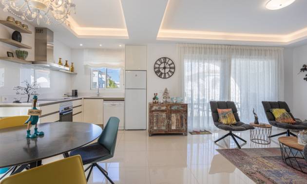 Revente - Apartment - Quesada