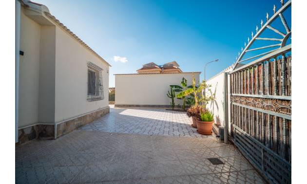 Sale - Villa - Ciudad Quesada