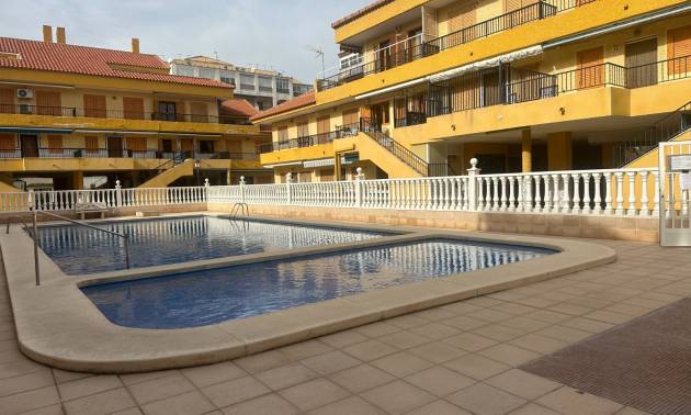 Bestaande woningen - Appartment - Torrevieja - La Mata