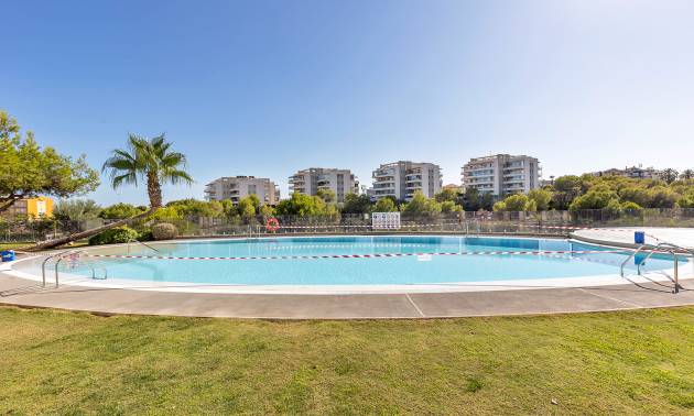 Bestaande woningen - Appartment - Orihuela Costa - Villamartín