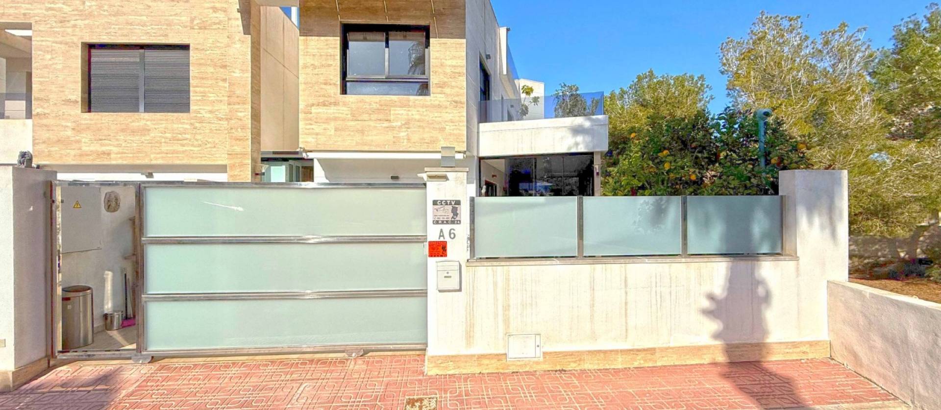 Bestaande woningen - Halfvrijstaand - Orihuela Costa - Villamartín