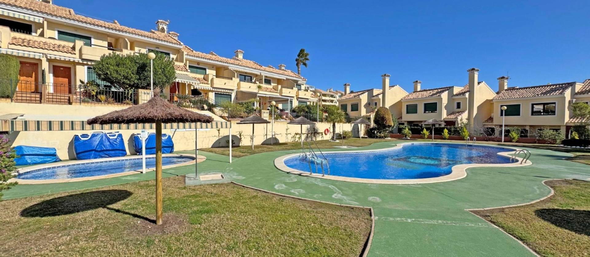 Bestaande woningen - Halfvrijstaand - Orihuela Costa - Lomas de Campoamor