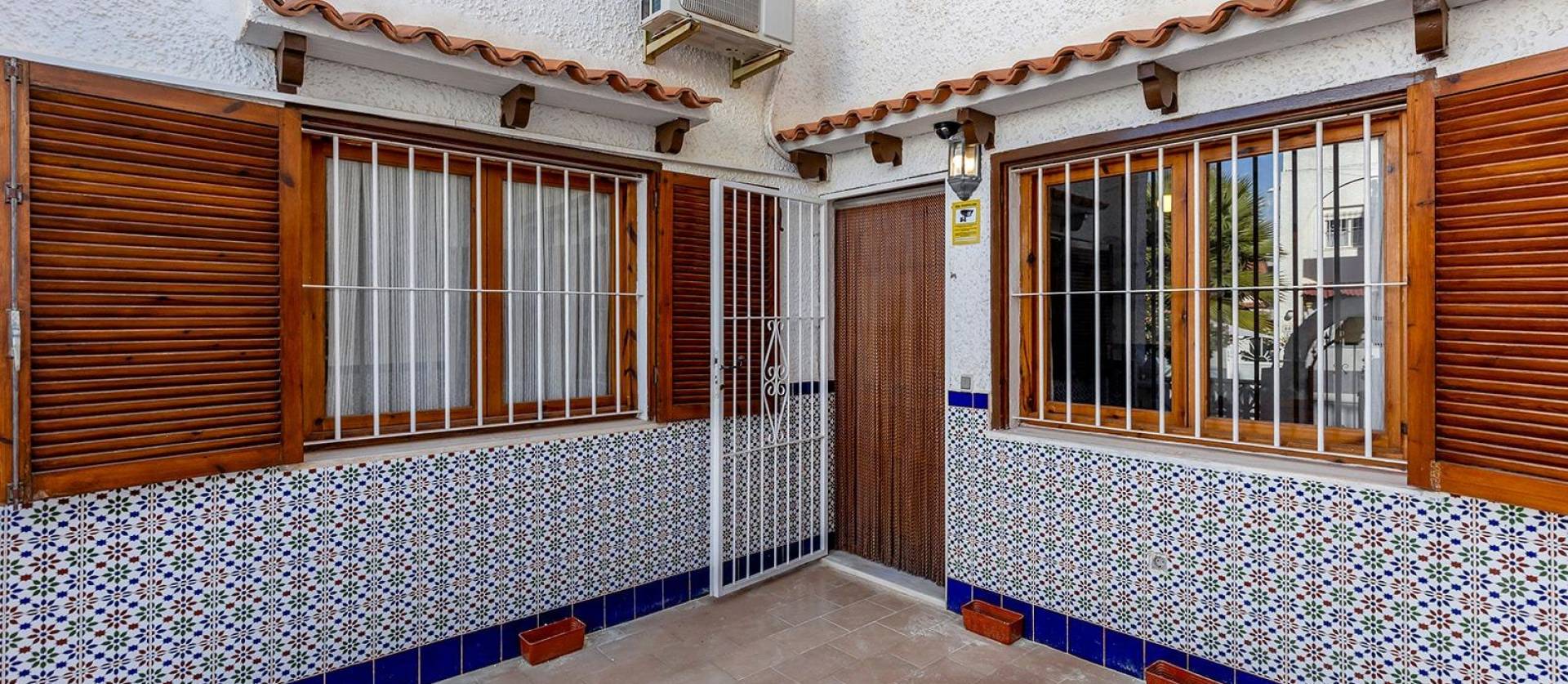 Sale - Townhouse - Torrevieja