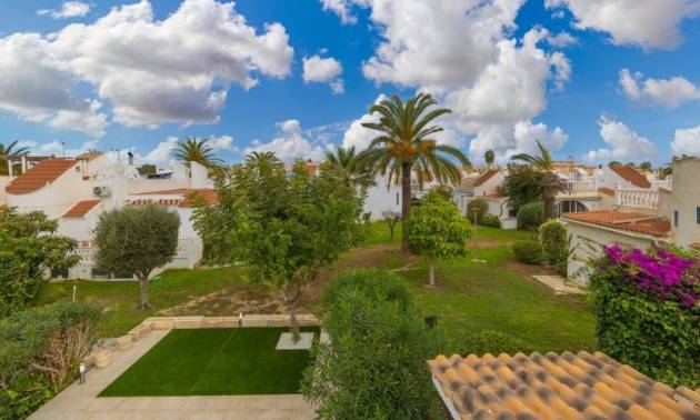 Revente - Villa - Orihuela Costa