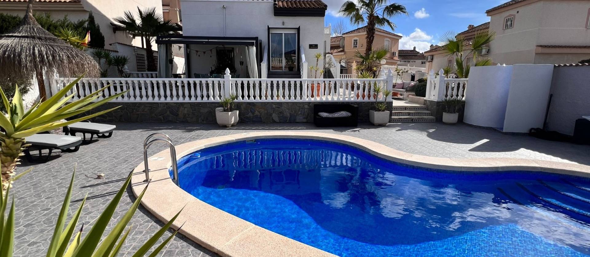 Venta - Villa - Benijofar