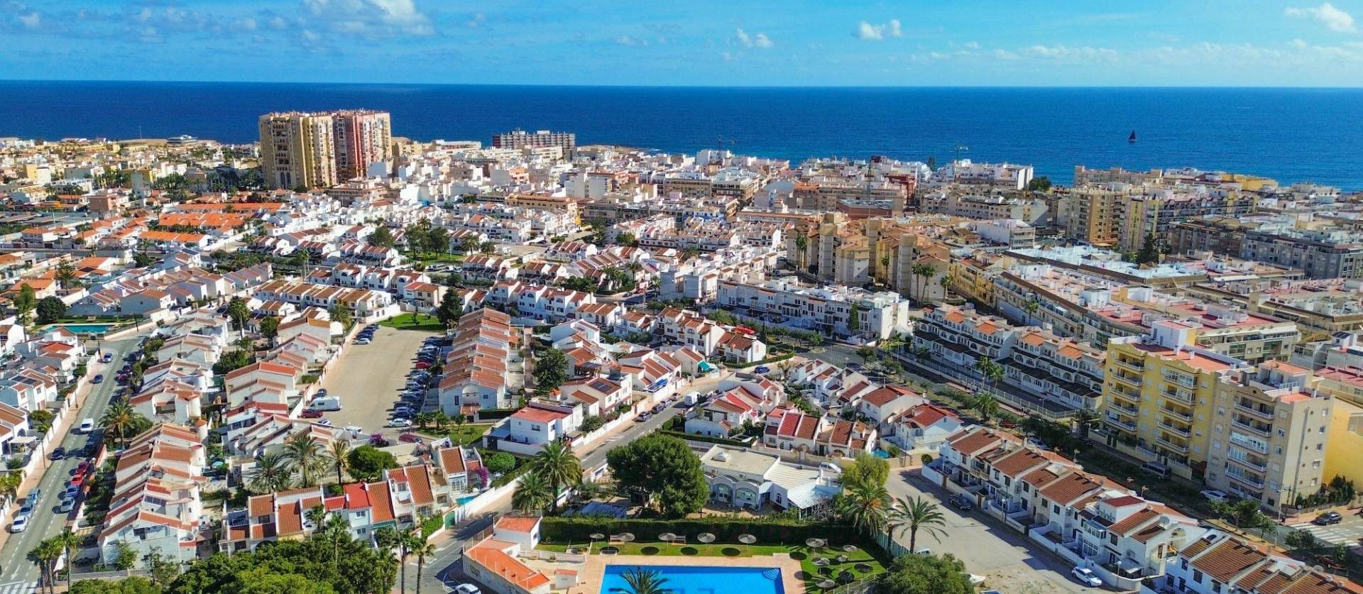 Venta - Adosado - Torrevieja - Calas blanca