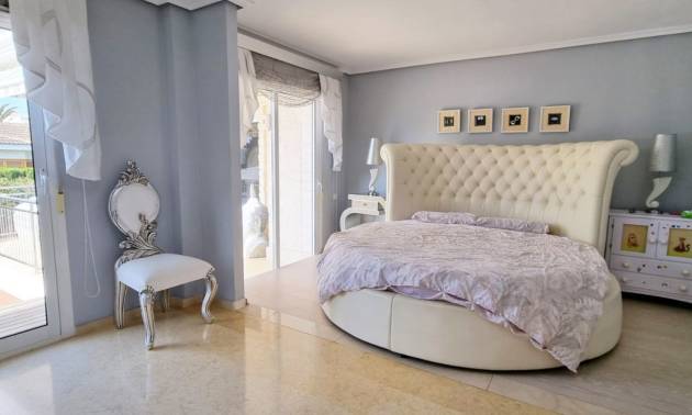 Sale - Villa - Torrevieja - La Mata