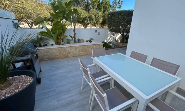 Bestaande woningen -  - Los Montesinos - La Herada