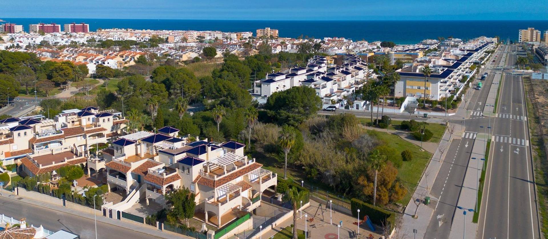 Sale - Townhouse - Pilar de la Horadada - Mil Palmeras