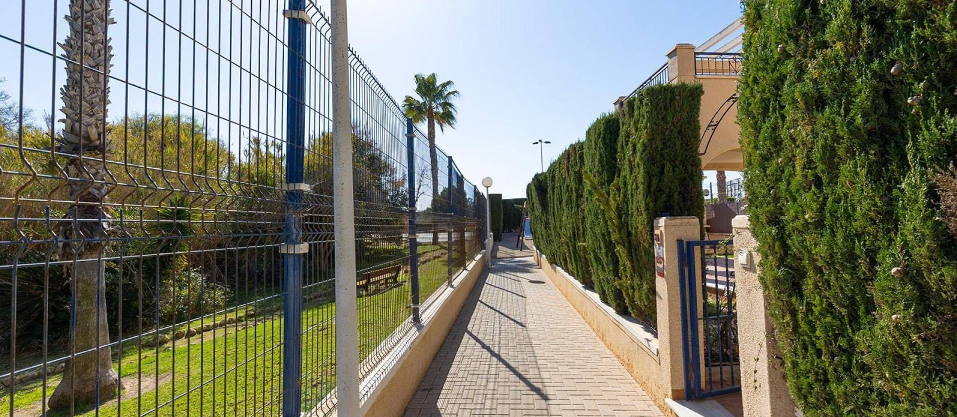 Sale - Townhouse - Pilar de la Horadada - Mil Palmeras