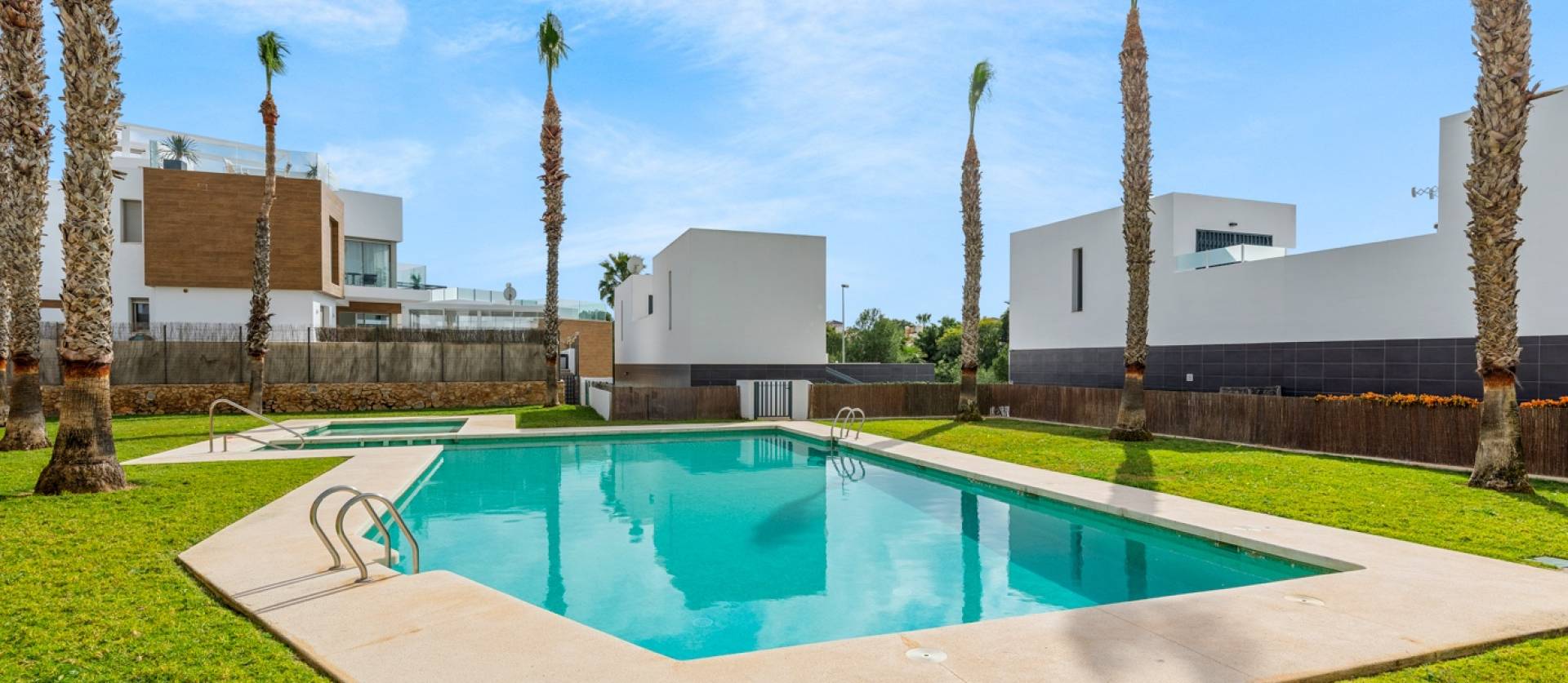 Bestaande woningen - Villa - Orihuela Costa - Villamartín