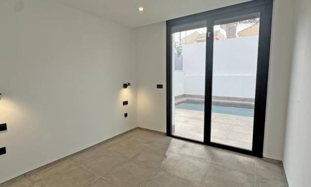 Venta - Villa - Torrevieja - Los Balcones