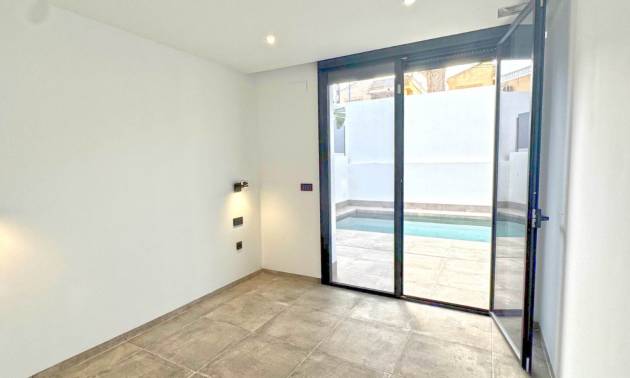 Sale - Villa - Torrevieja - Los Balcones