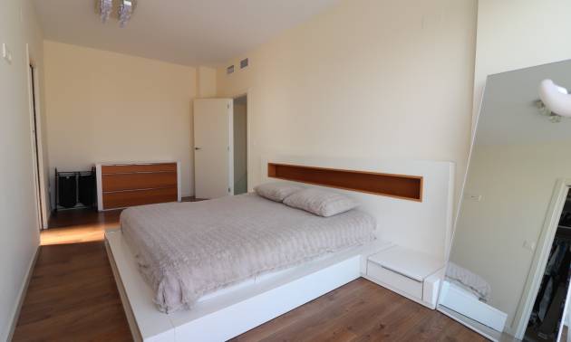 Bestaande woningen - Villa - La Marina