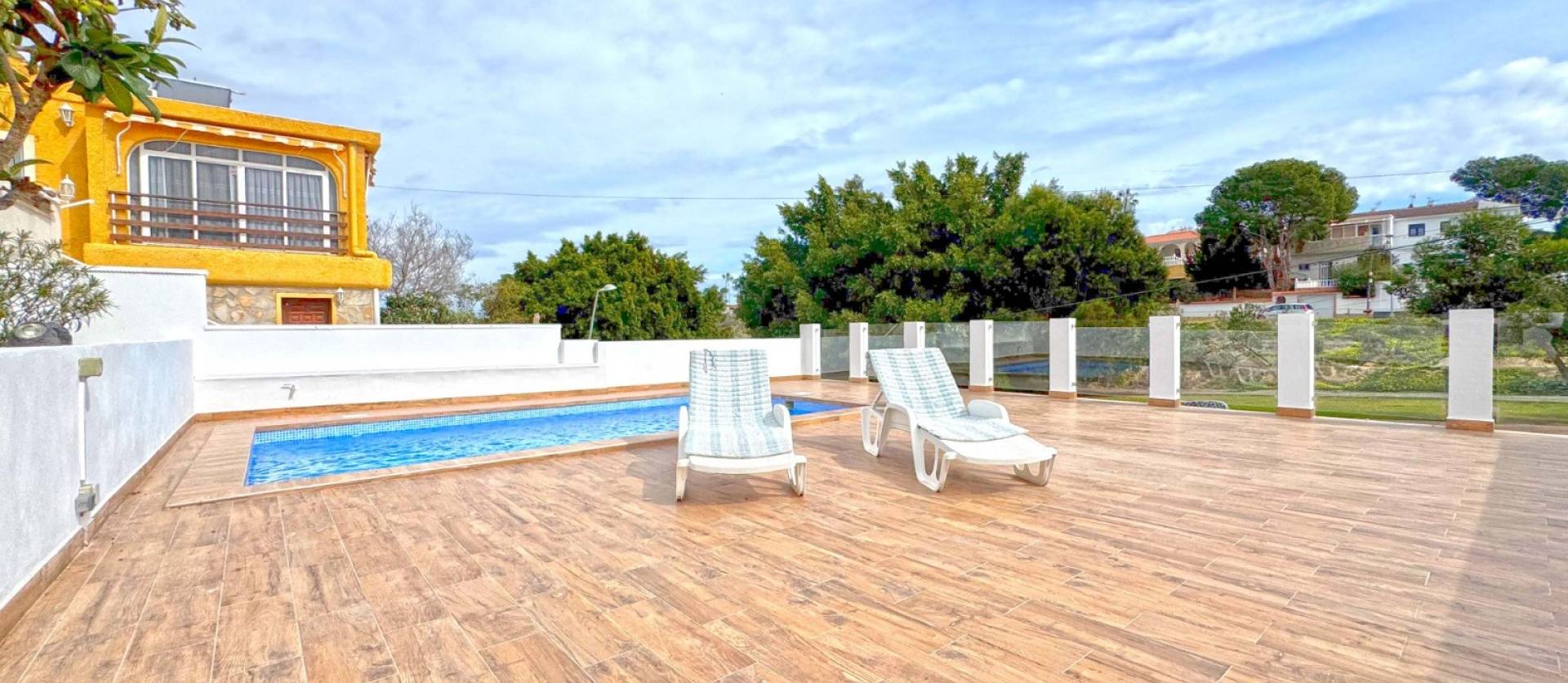 Revente - Villa - Torrevieja - Los Balcones