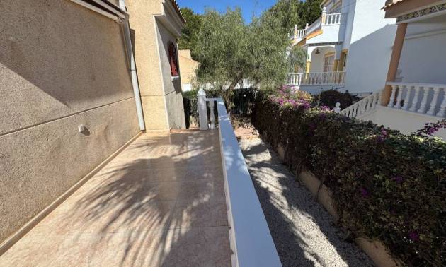 Sale - Villa - Algorfa - Montemar