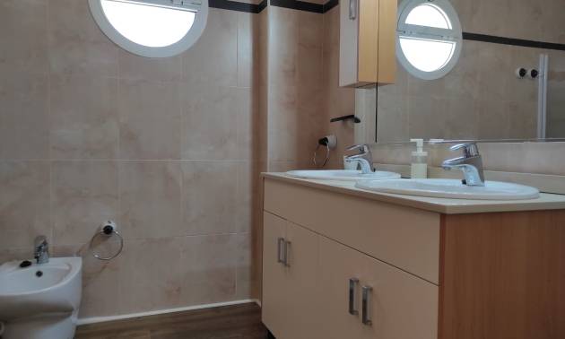 Venta - Apartment - Mil Palmeras