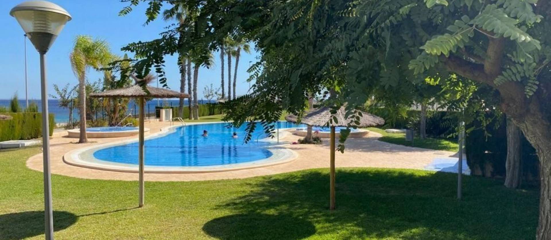 Venta - Apartment - Mil Palmeras