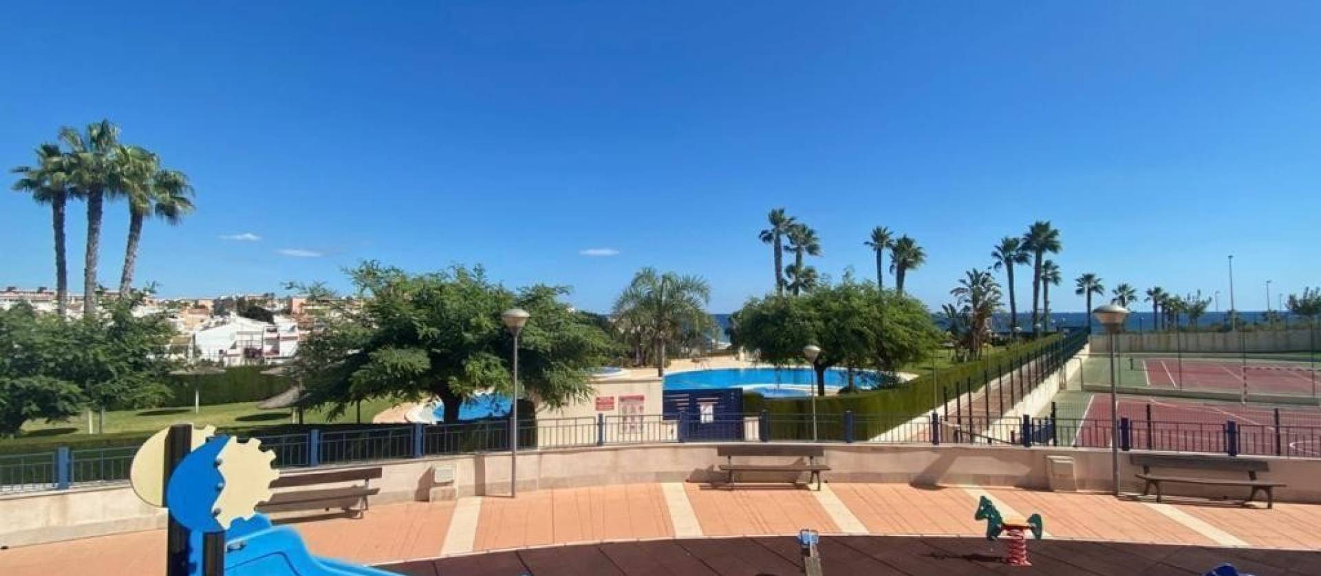 Venta - Apartment - Mil Palmeras