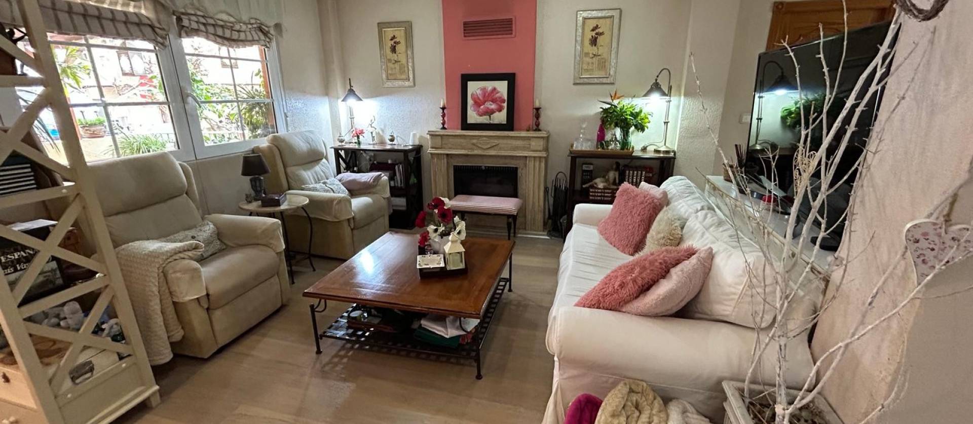 Bestaande woningen - Villa - Los Montesinos