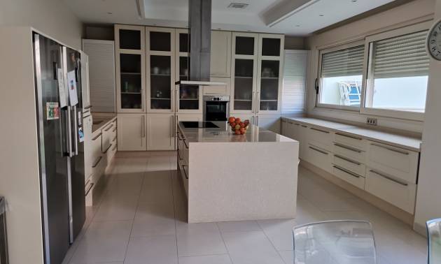 Revente - Villa - Orihuela