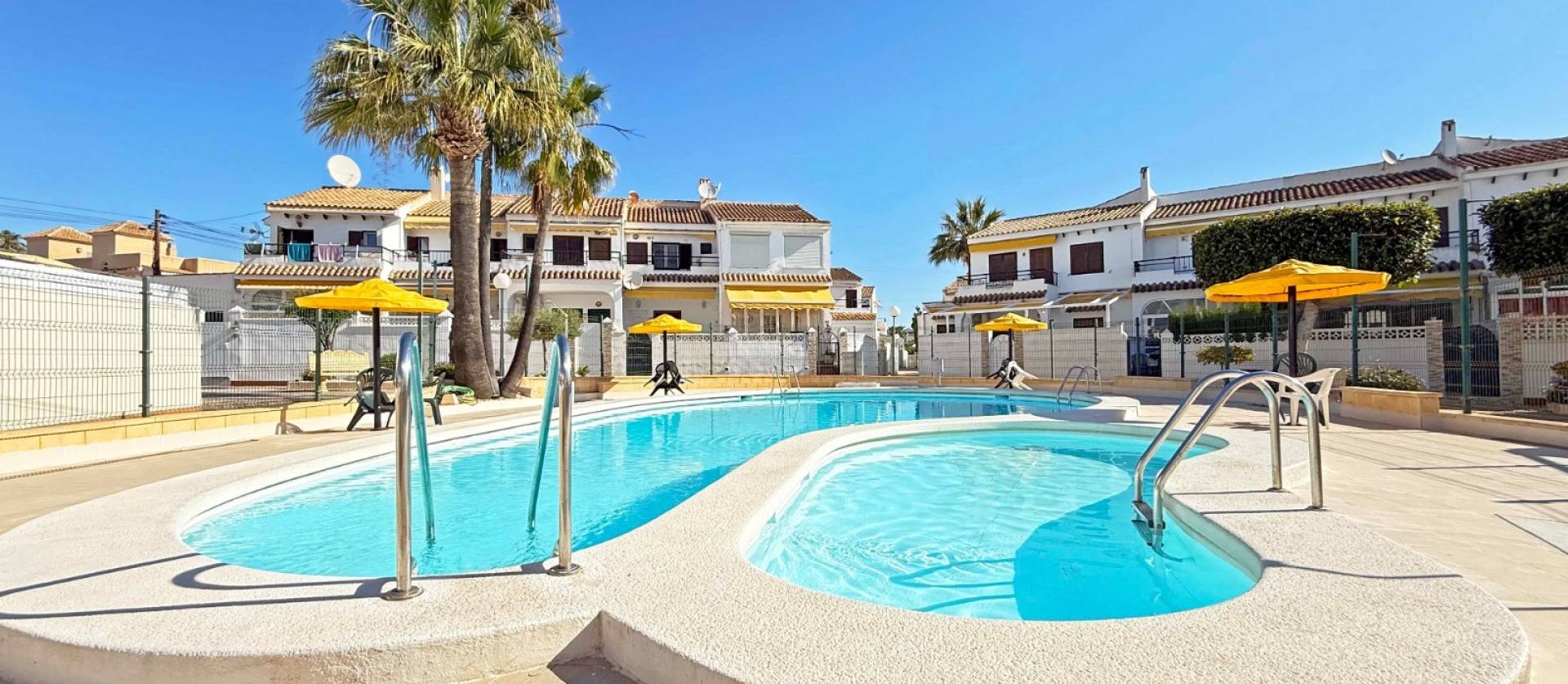 Venta - Bungalow - Torrevieja - La Mata