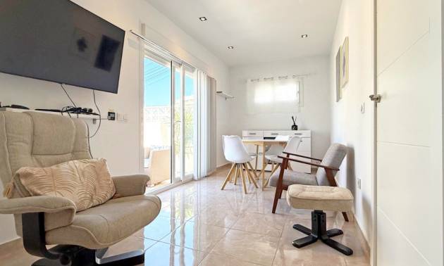 Venta - Bungalow - Torrevieja - La Mata