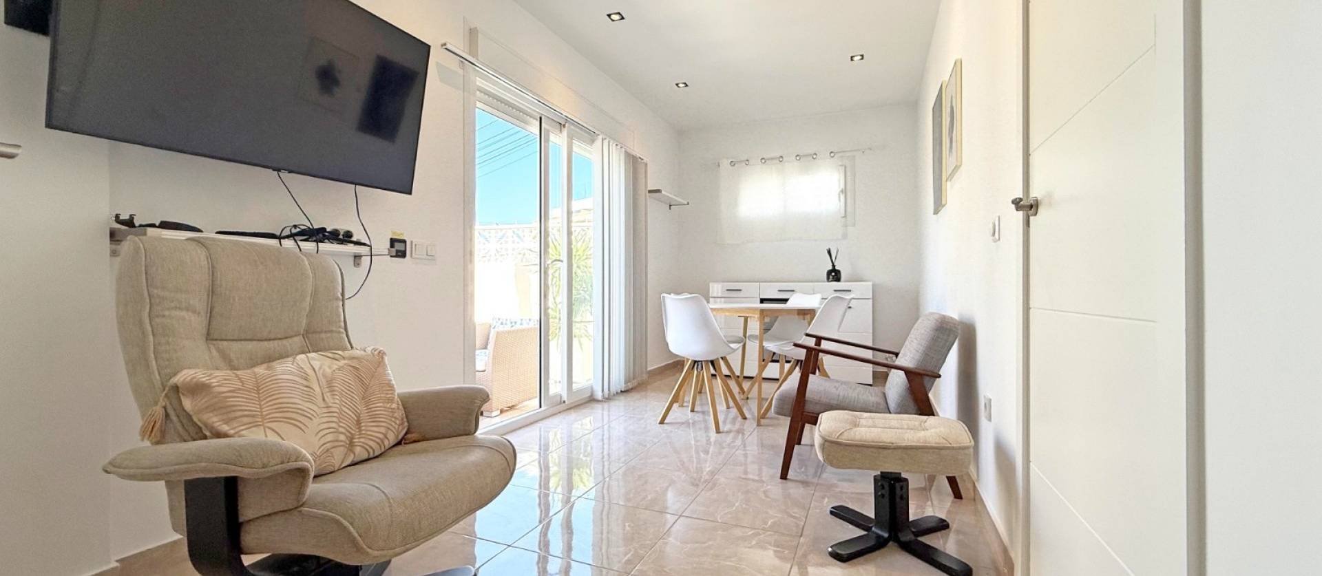 Venta - Bungalow - Torrevieja - La Mata
