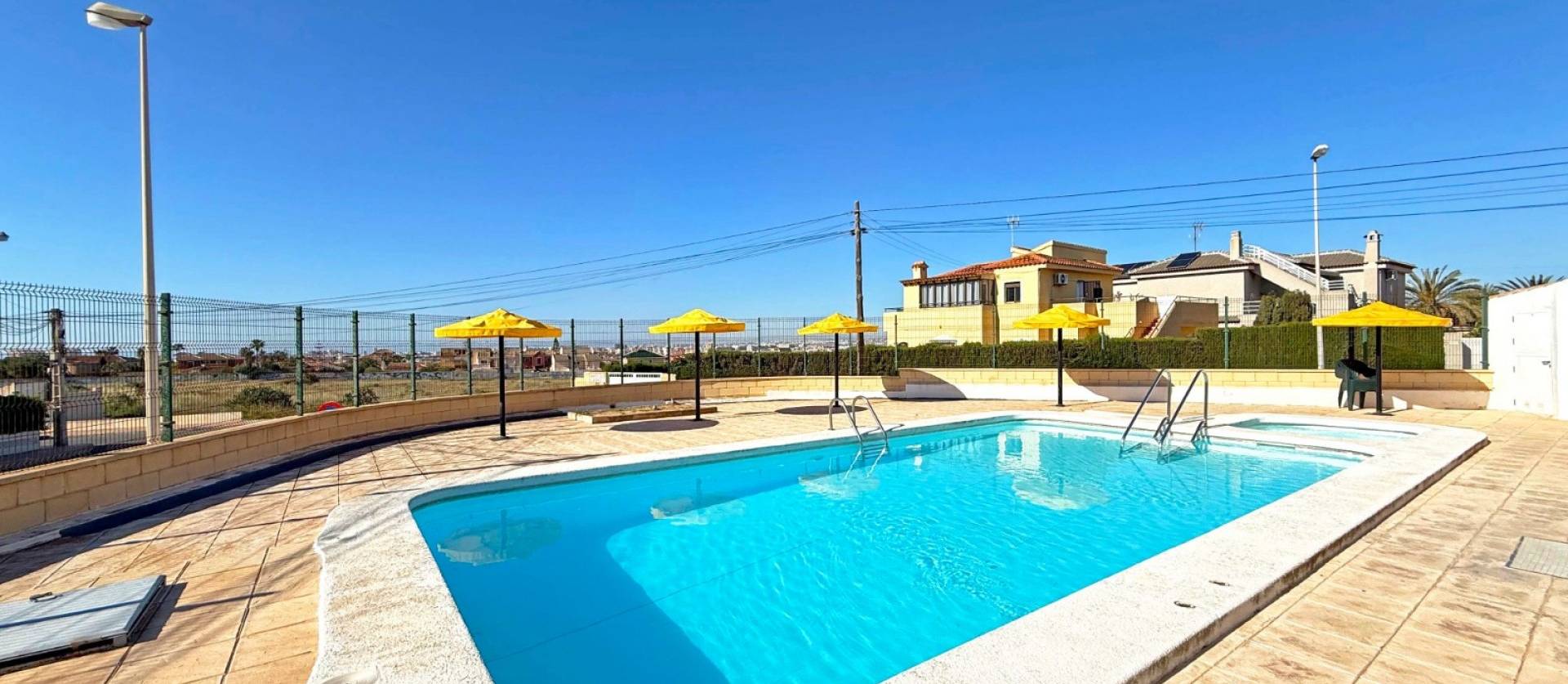 Venta - Bungalow - Torrevieja - La Mata