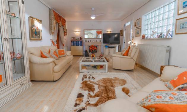 Sale - Villa - Ciudad Quesada