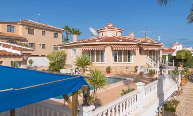 Sale - Villa - Ciudad Quesada