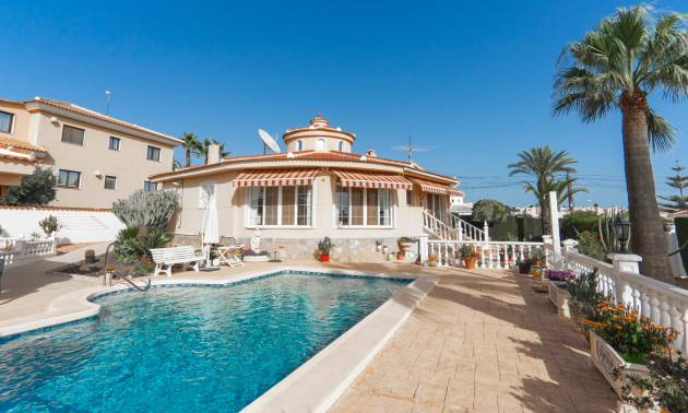 Sale - Villa - Ciudad Quesada