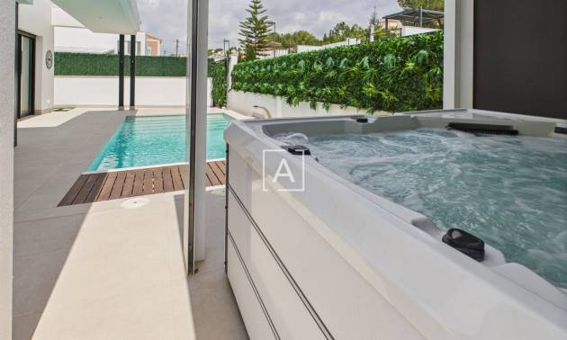 Sale - Villa - Pinar de Campoverde