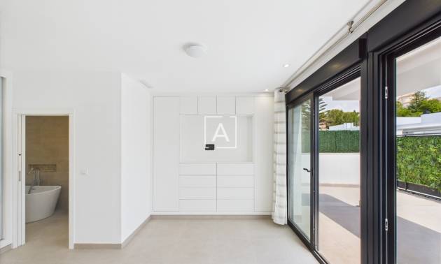 Sale - Villa - Pinar de Campoverde