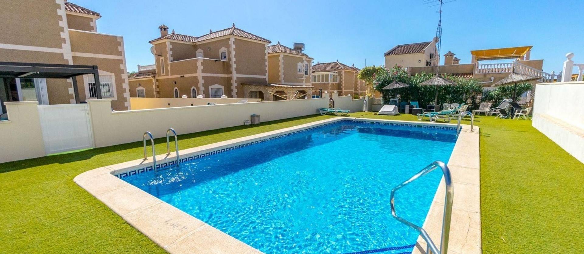 Venta - Villa - Orihuela Costa - Villamartín