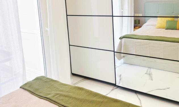 Venta - Apartment - Torrevieja - Playa del Cura