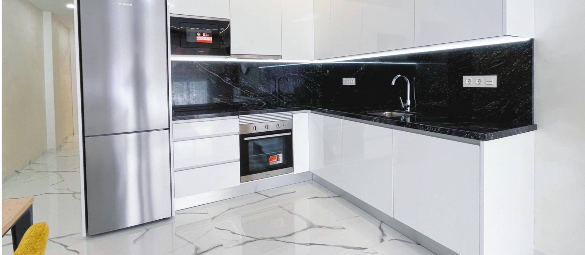 Venta - Apartment - Torrevieja - Playa del Cura