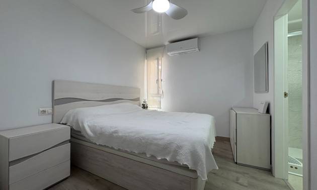 Venta - Apartment - Torrevieja - Centro