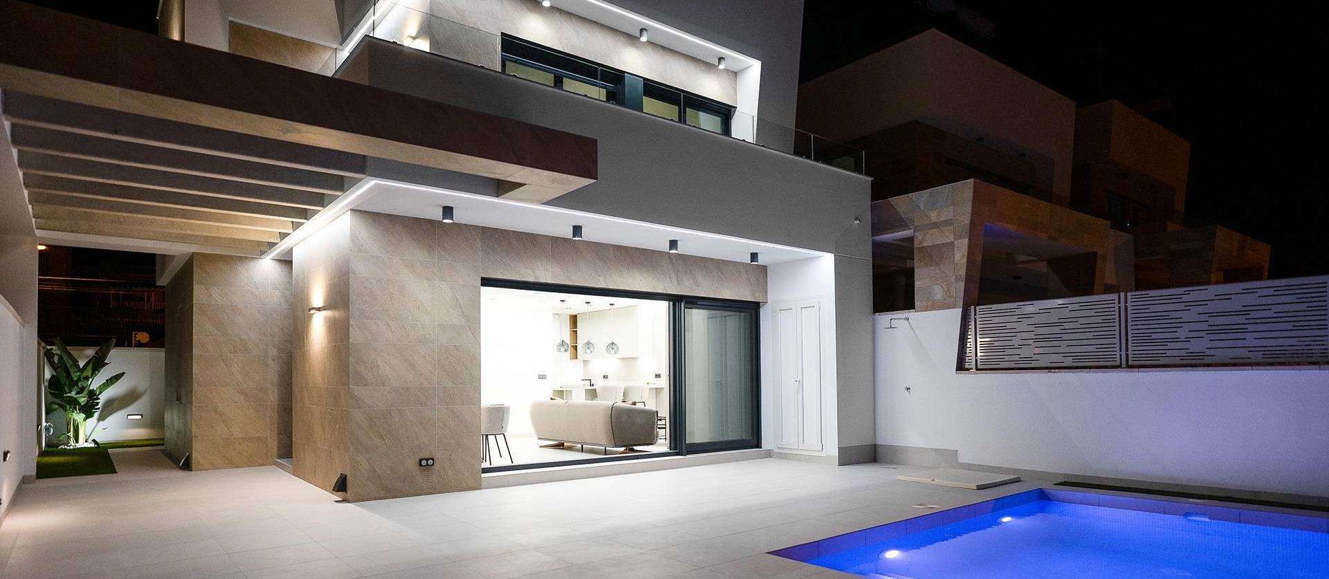 Nueva construcción  - Villa - San Miguel de Salinas - BLUE LAGOON