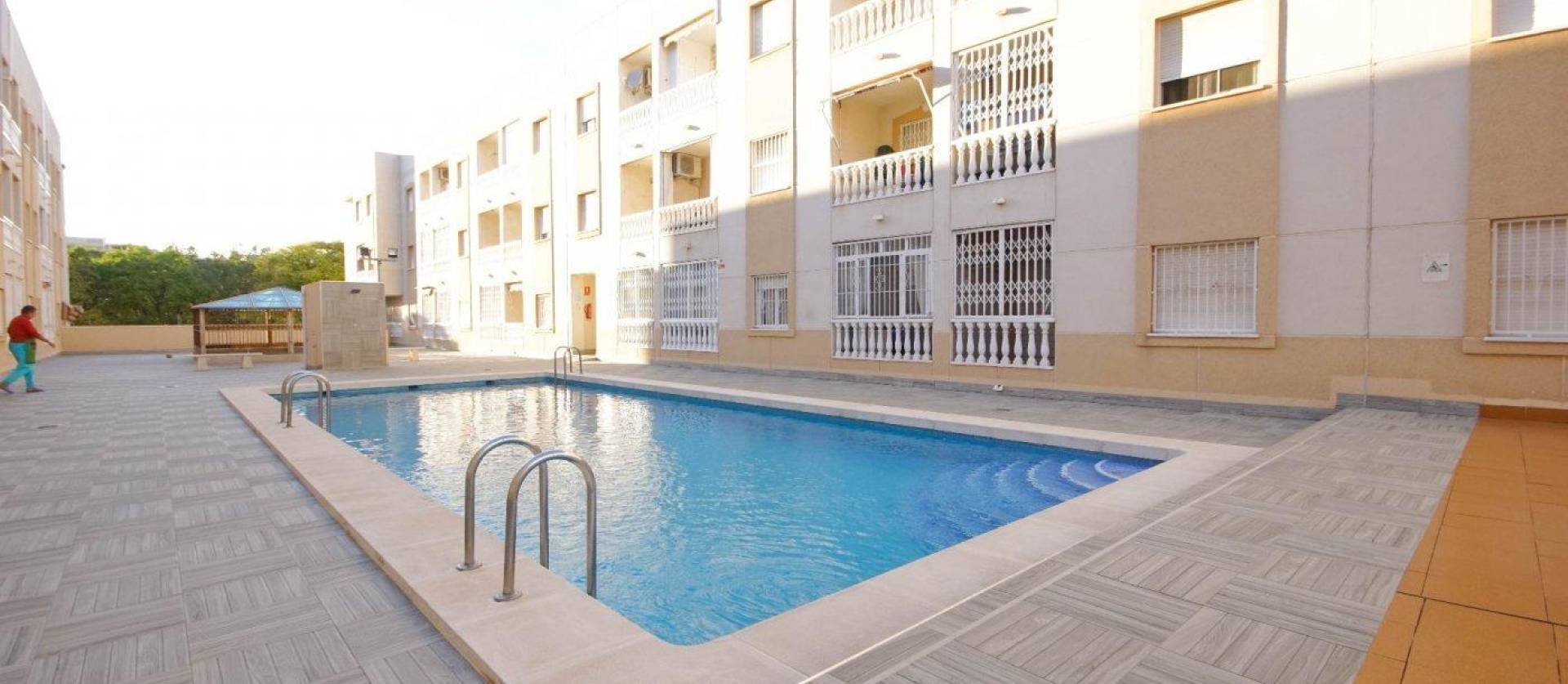 Venta - Apartment - Torrevieja - Estacion de autobuses