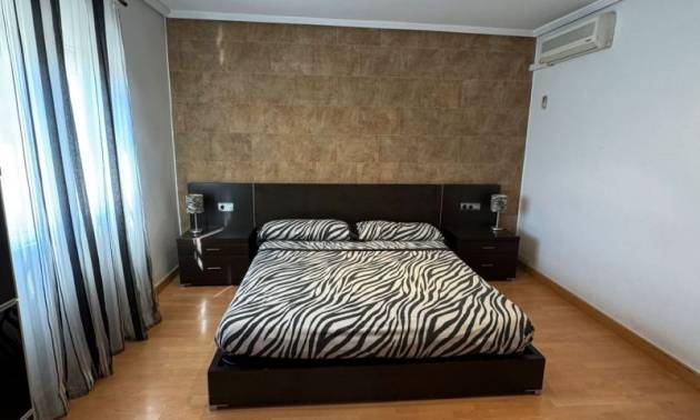 Bestaande woningen - Villa - Torrevieja