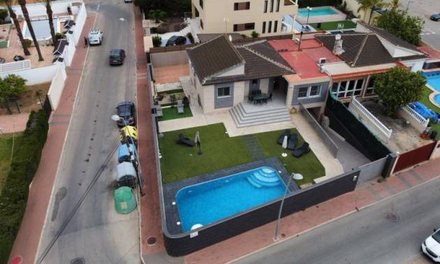 Bestaande woningen - Villa - Torrevieja