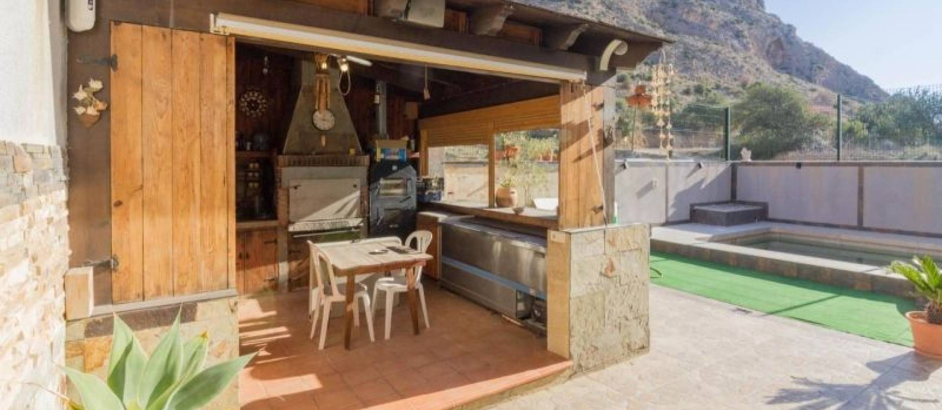 Sale - Villa - Redován