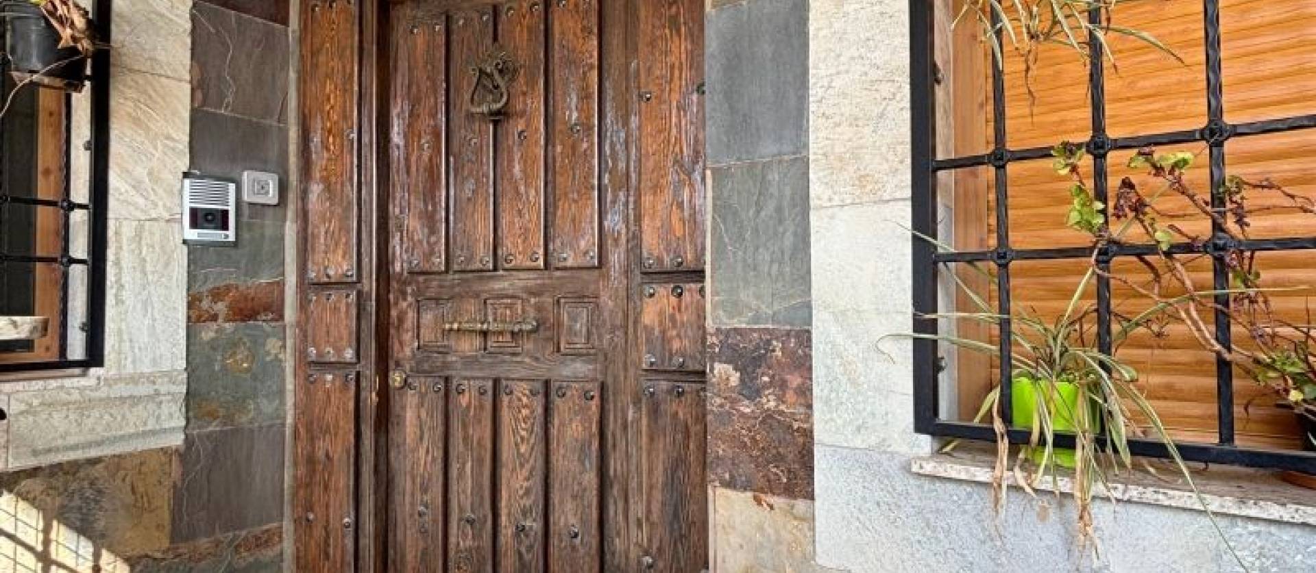 Sale - Villa - Redován