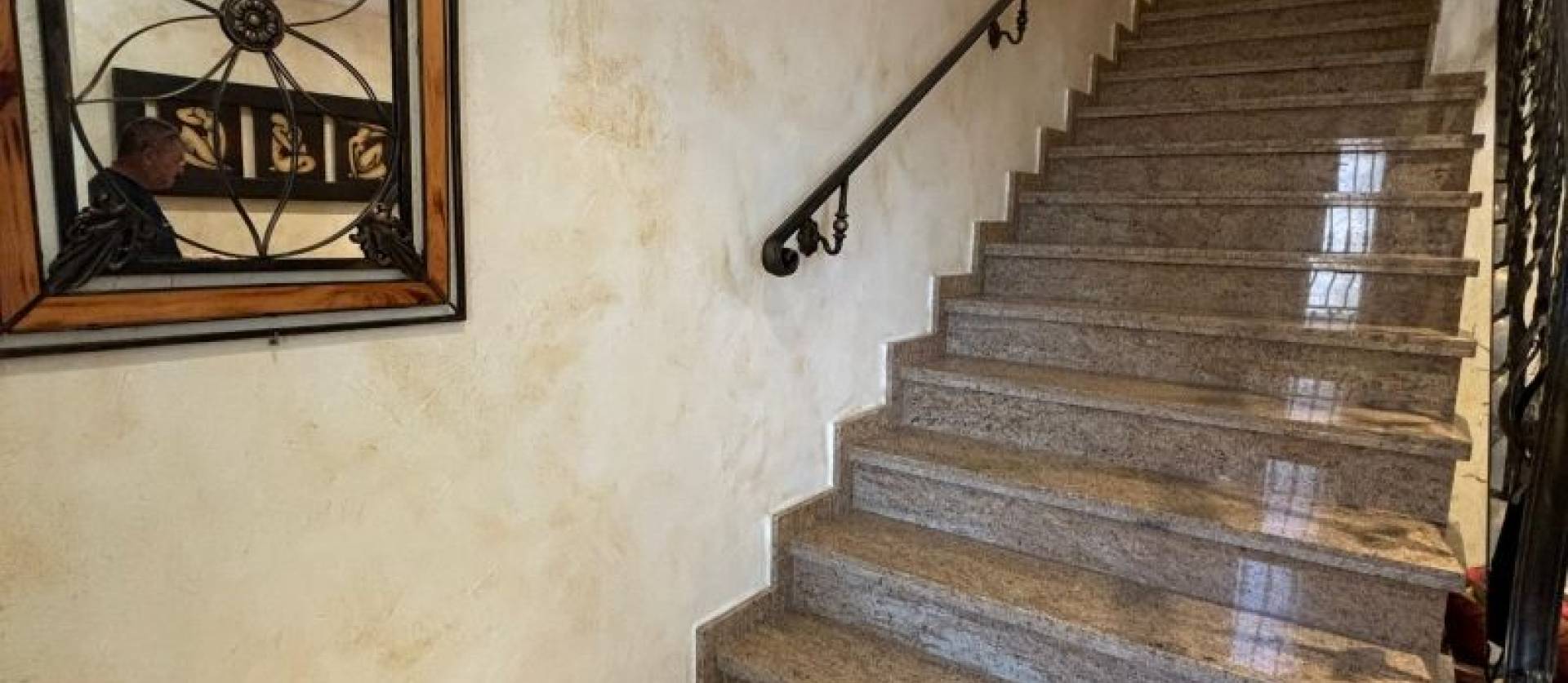 Sale - Villa - Redován