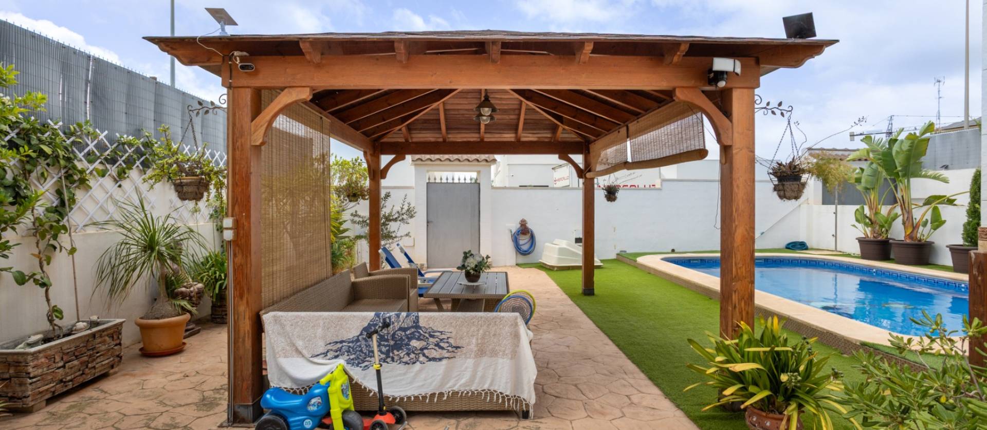 Bestaande woningen - Villa - Los Montesinos