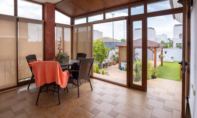 Bestaande woningen - Villa - Los Montesinos